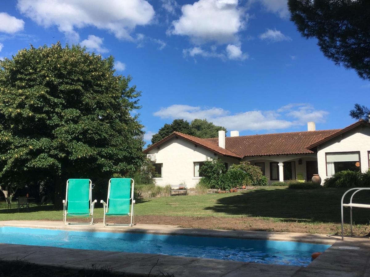 Golf - Casa De Huespedes Villa Тандил Екстериор снимка