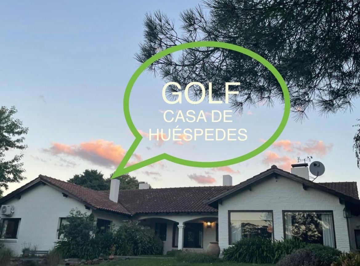 Golf - Casa De Huespedes Villa Тандил Екстериор снимка
